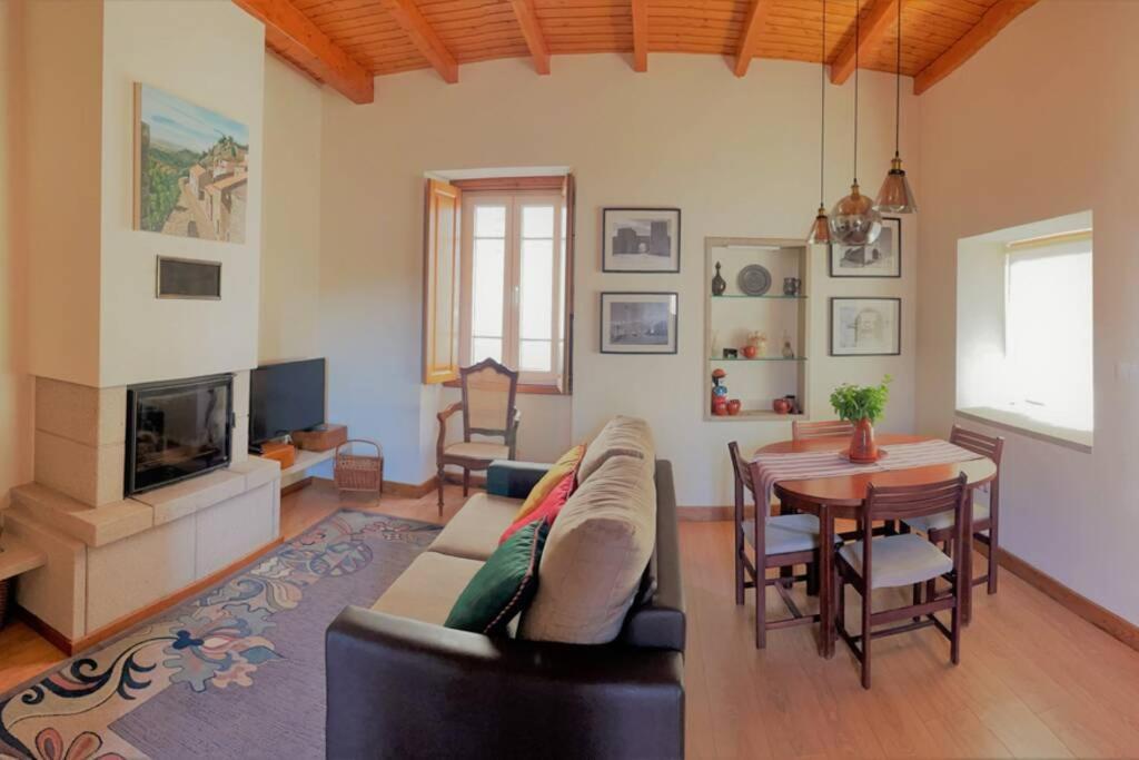 Вилла Casa De Sampaio - Castelo Mendo Экстерьер фото