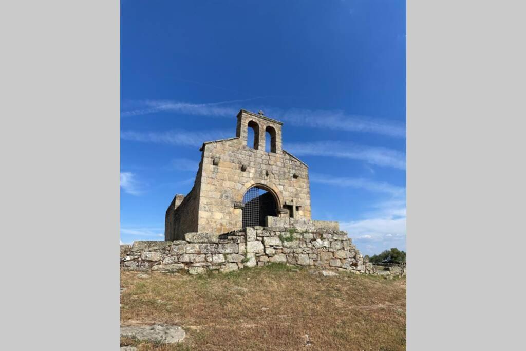 Вилла Casa De Sampaio - Castelo Mendo Экстерьер фото